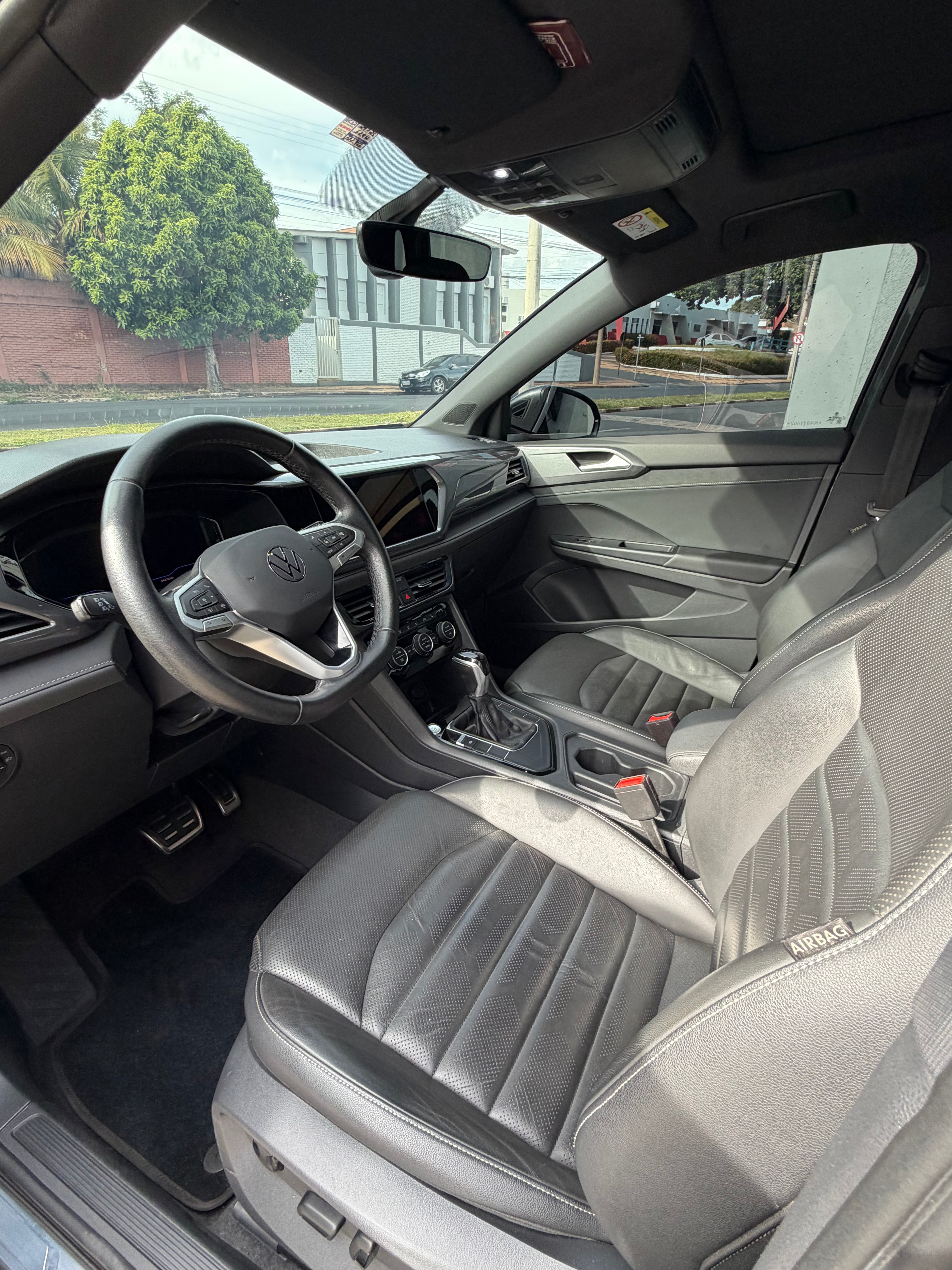 VOLKSWAGEM TAOS HIGHLINE 250 TSI