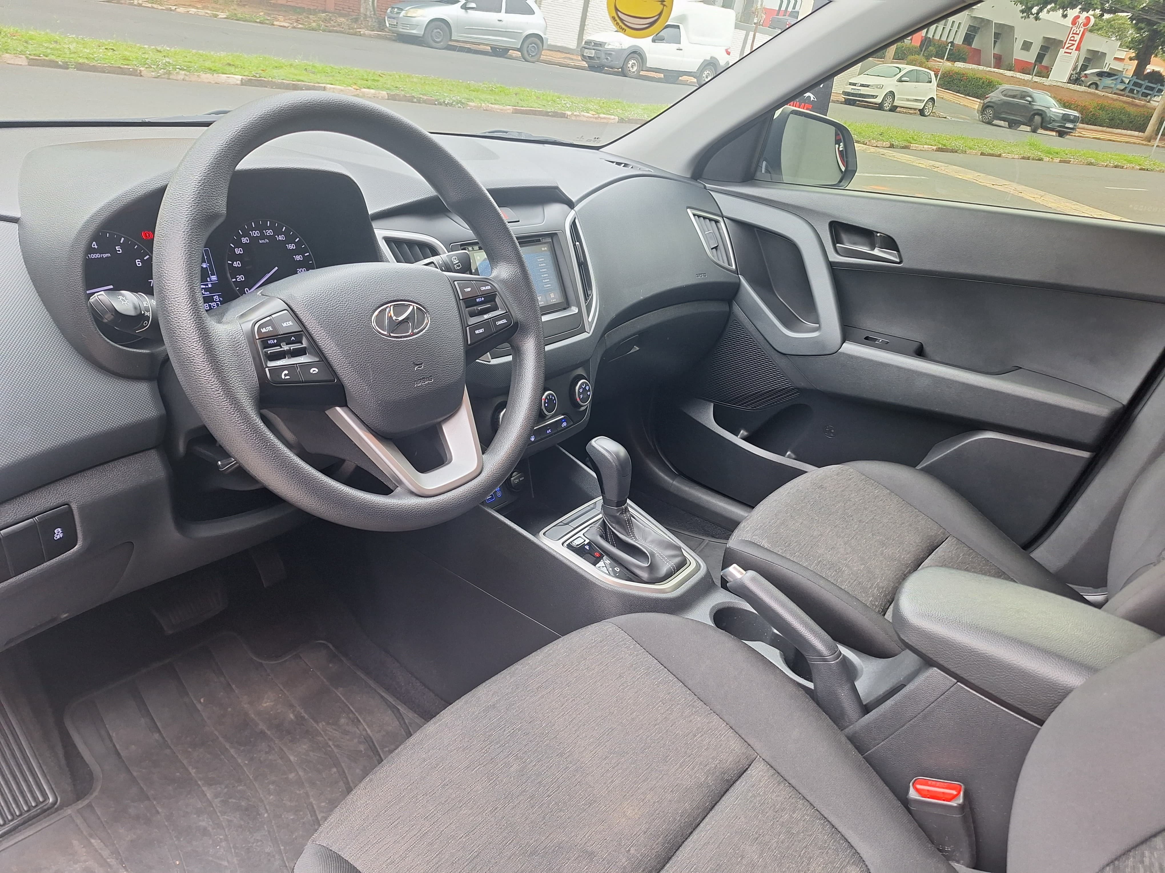 HYUNDAI CRETA ATTITUDE 1.6 AT