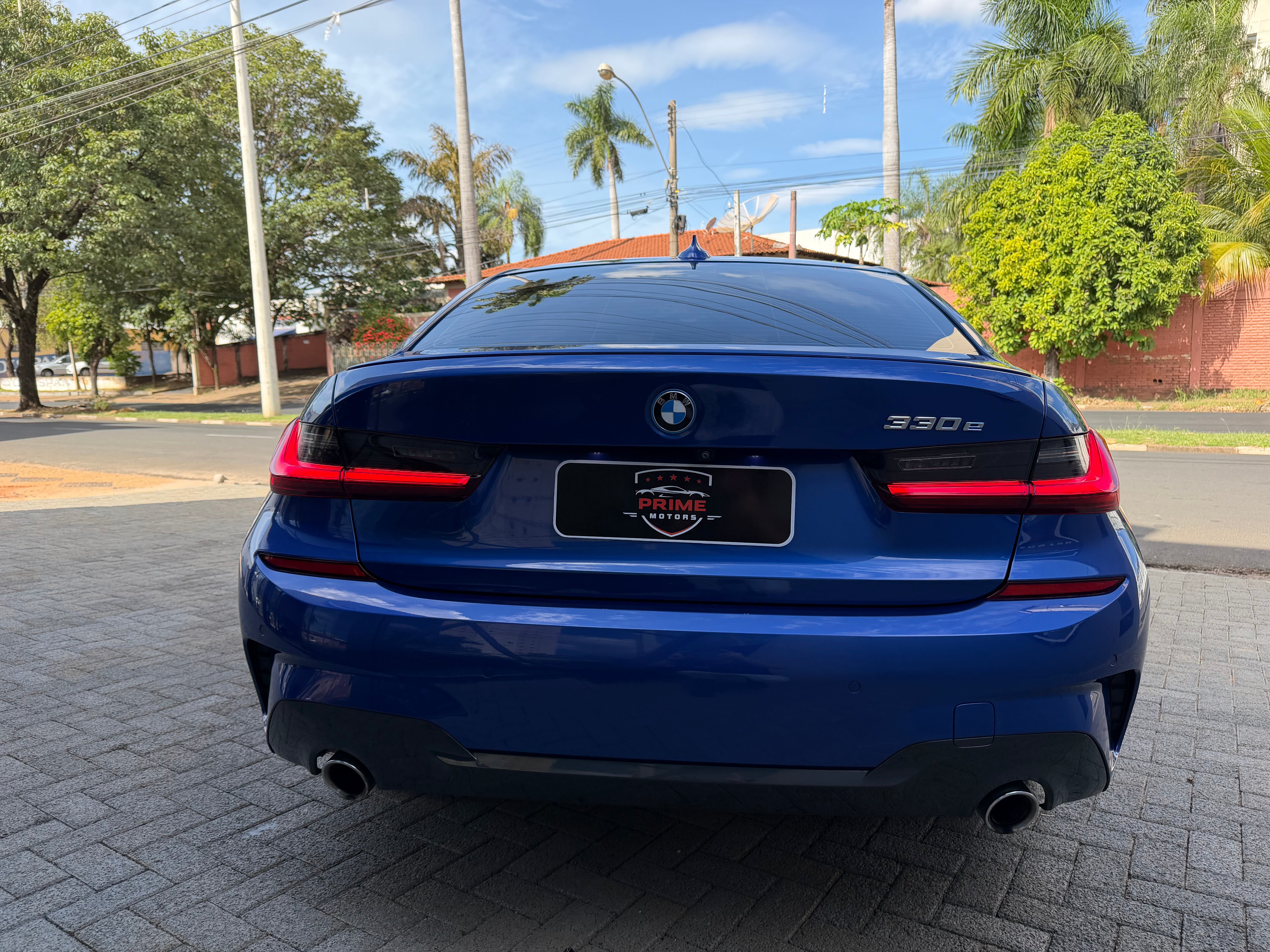BMW 330 e M Sport