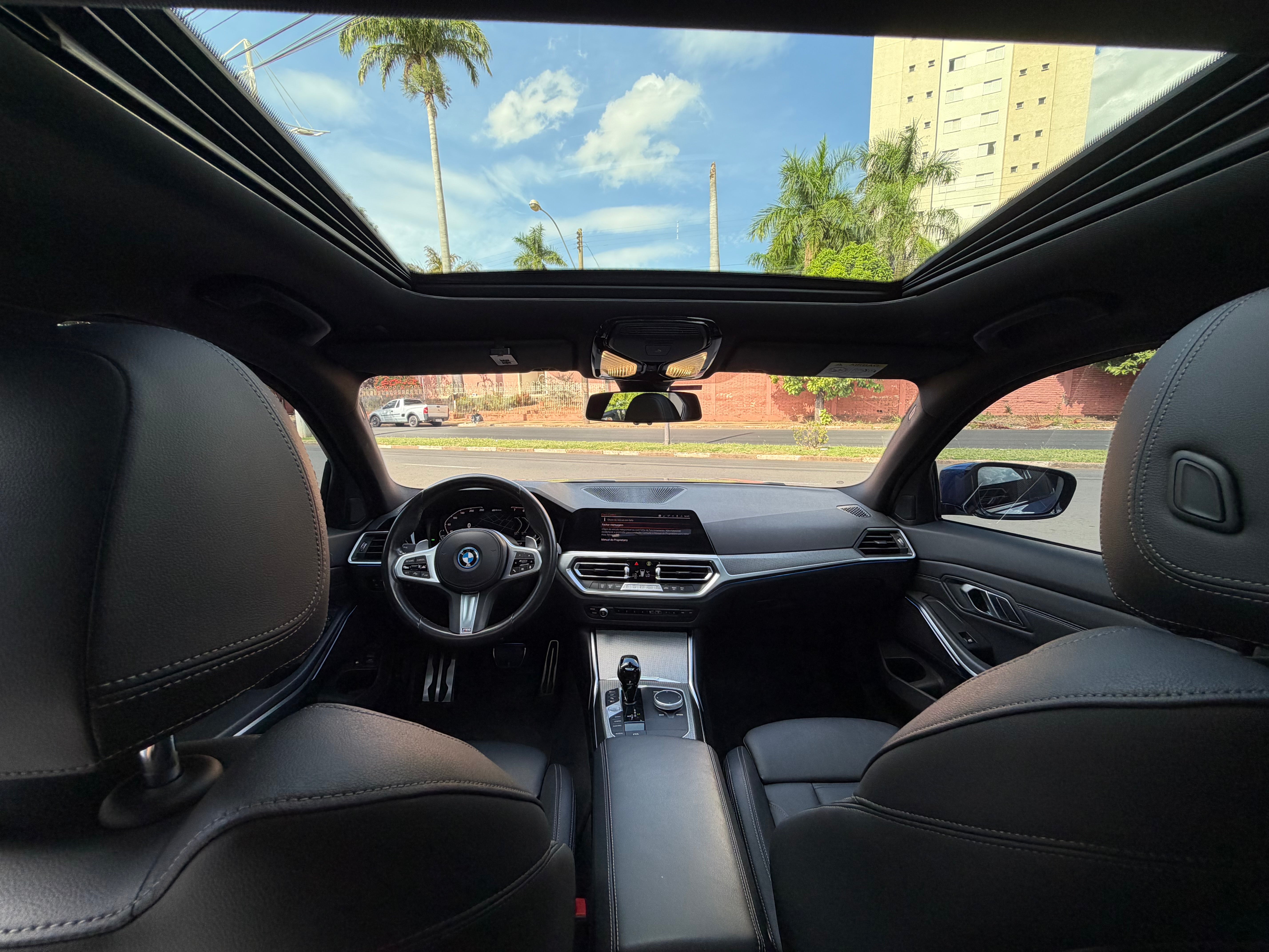 BMW 330 e M Sport